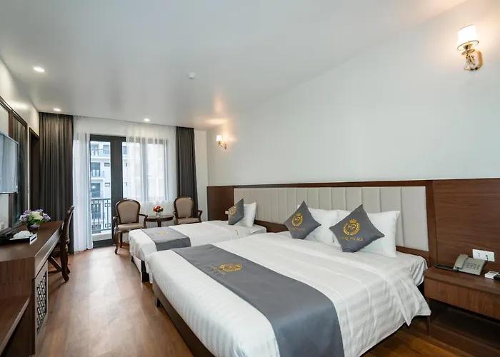 Luxury Palace Khách sạn 3*