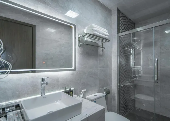 Luxury Palace 3*